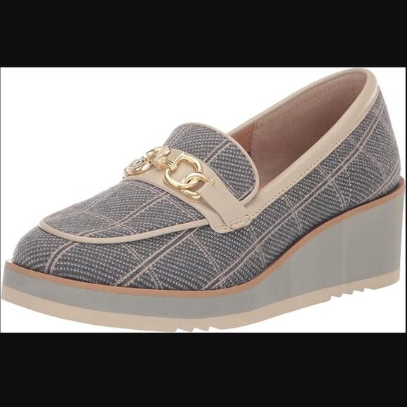 NYDJ Women's Edward Suede Wedge Loafer Shoes In Gray Size 9 NIB - Picture 2 of 12